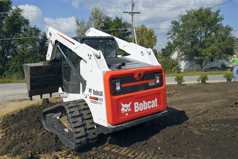 how much does a t630 bobcat skid steer weight|2018 bobcat t630 specs.